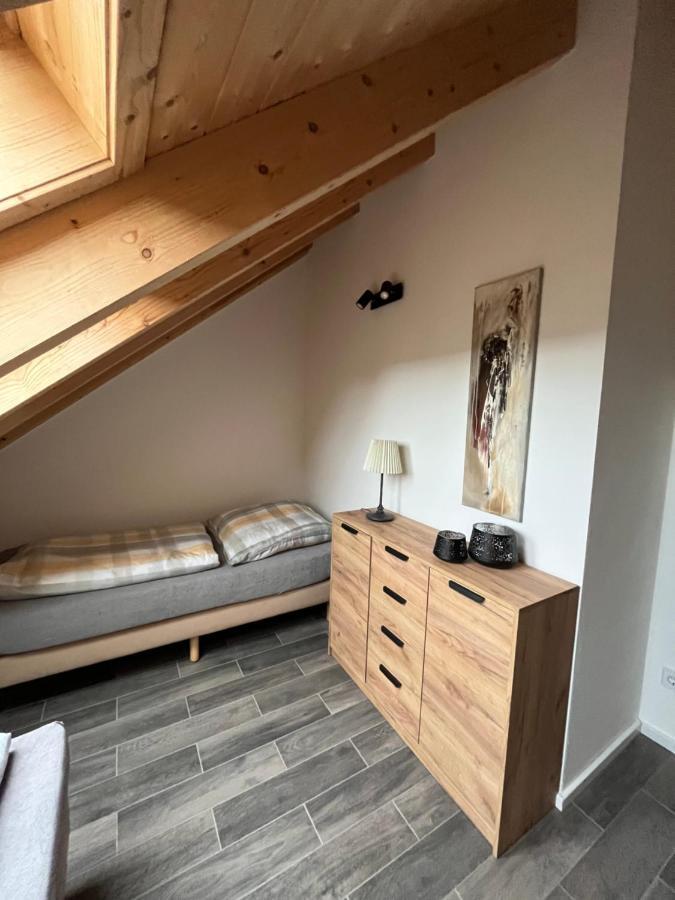 Ferienwohnung Am Wald-Und Wiesenkorb Kell am See Exterior photo